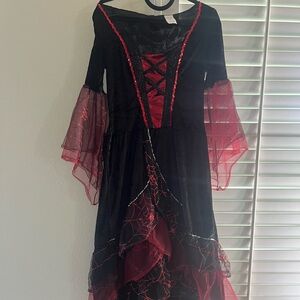 Women’s witch costume